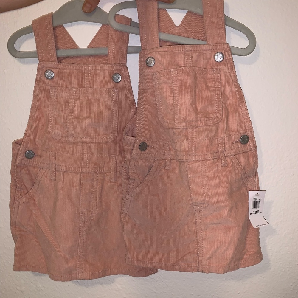 Old Navy Toddler Dress (Twins or single)